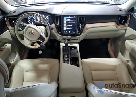 2021 Volvo Xc60 T5 Momentum from USA, damaged, VIN YV4102RK5M1877083